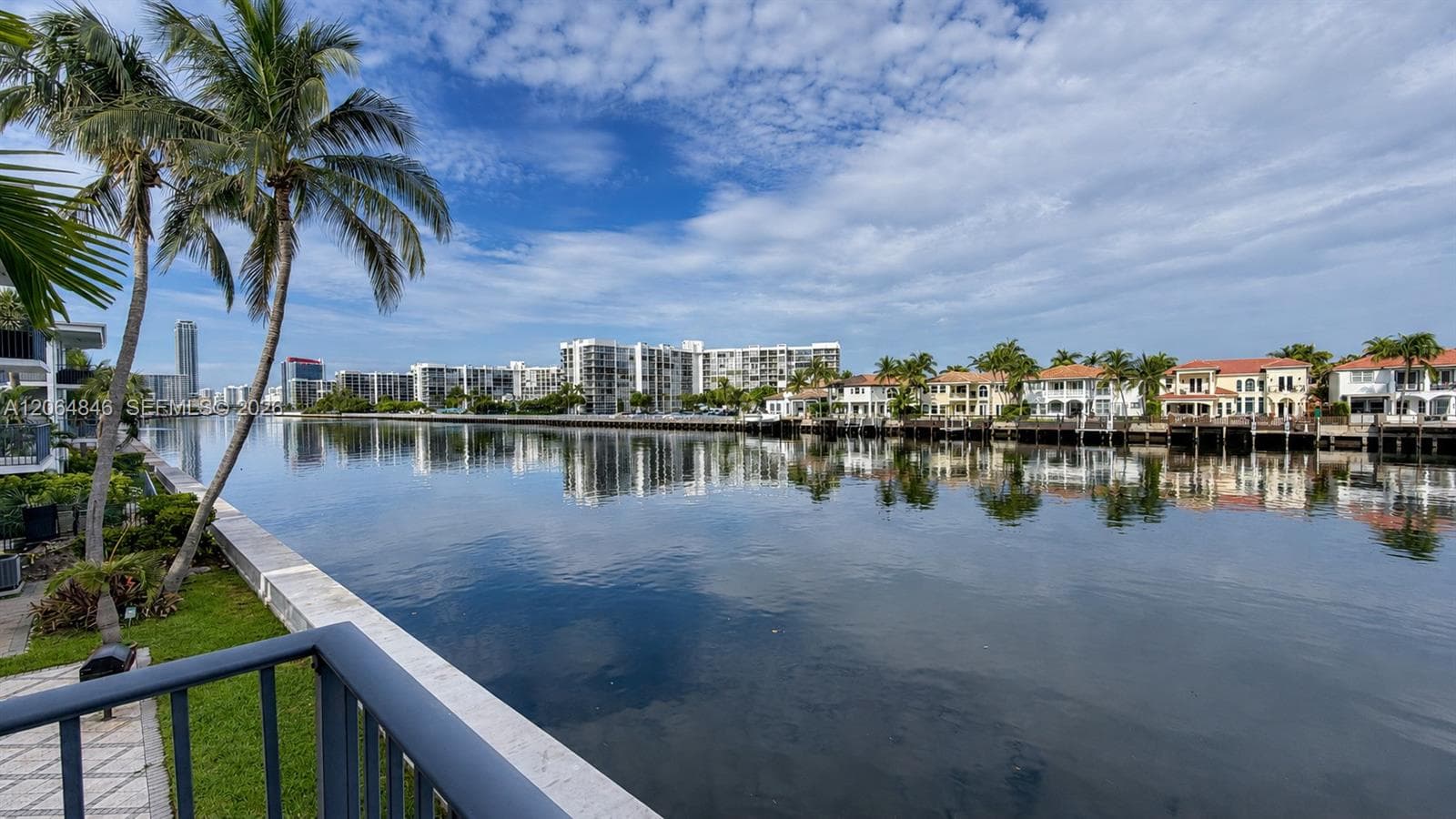 2600 S Ocean Dr S205 photo 17