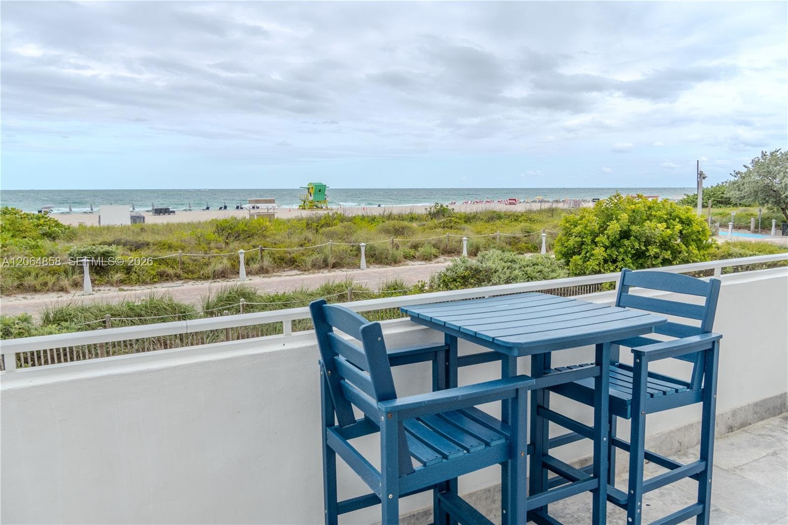 401 Ocean Dr 222 (with Parking) photo 2