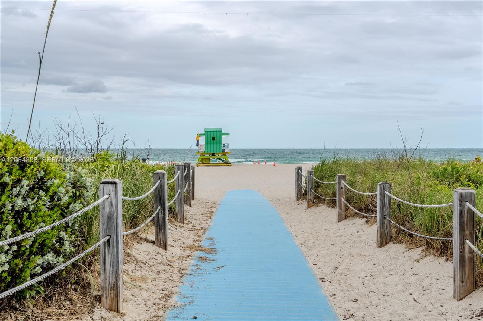401 Ocean Dr 222 (with Parking) photo 1