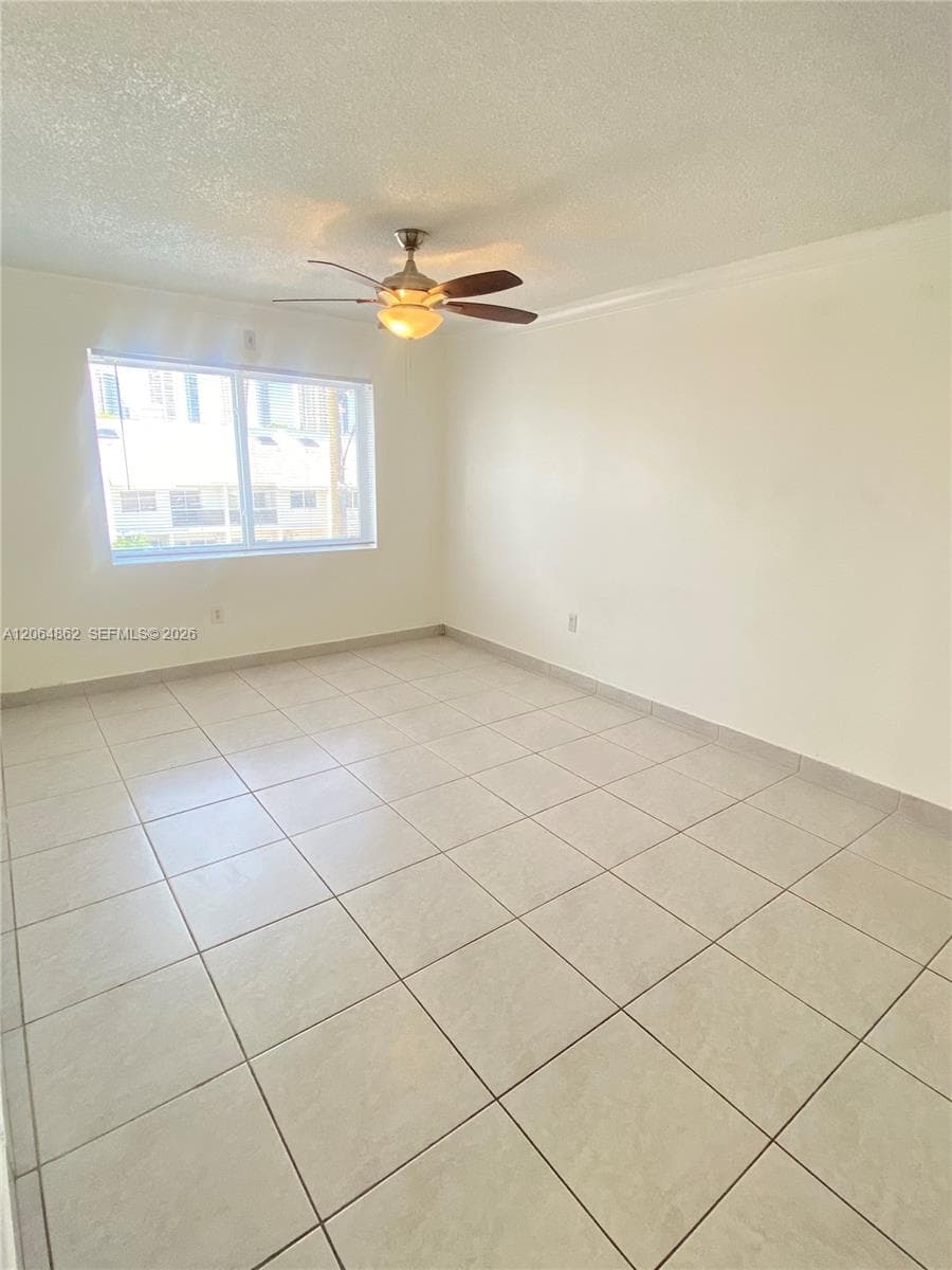 3536 NE 168th St 301 photo 15