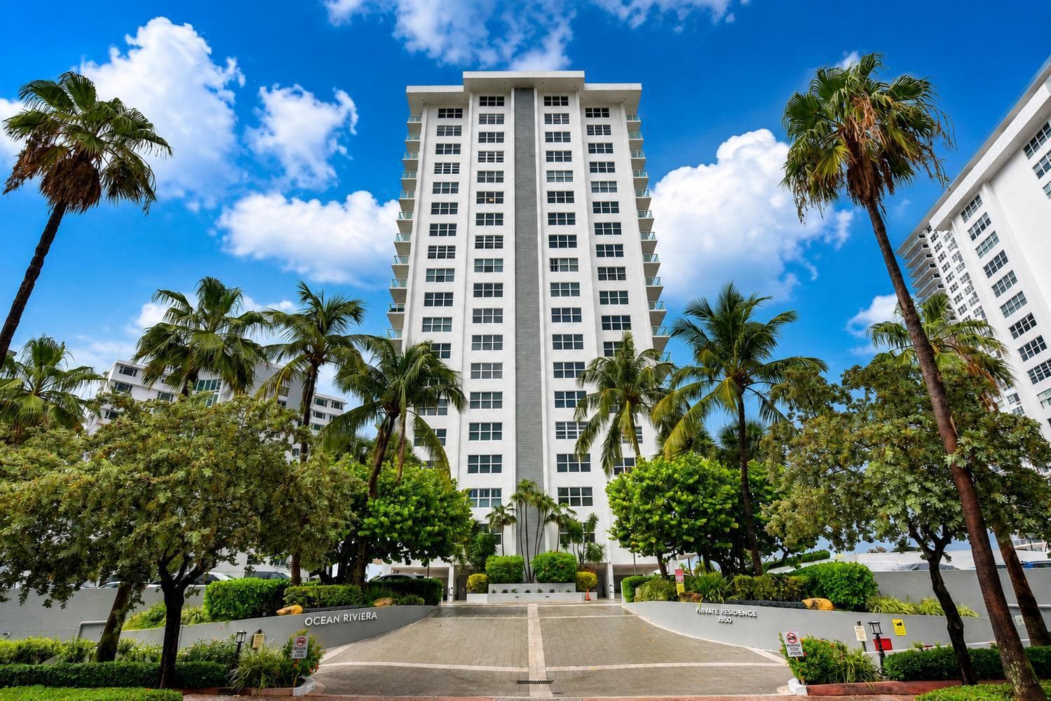 3550 Galt Ocean Drive 1707 photo 23