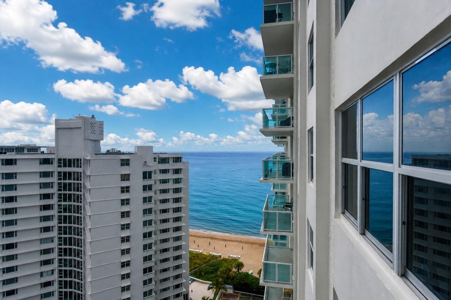 3550 Galt Ocean Drive 1707 photo 17