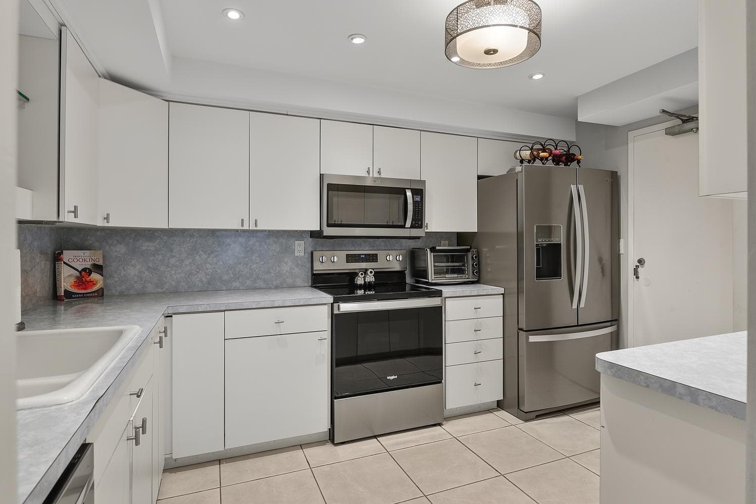 3550 Galt Ocean Drive 1707 photo 8
