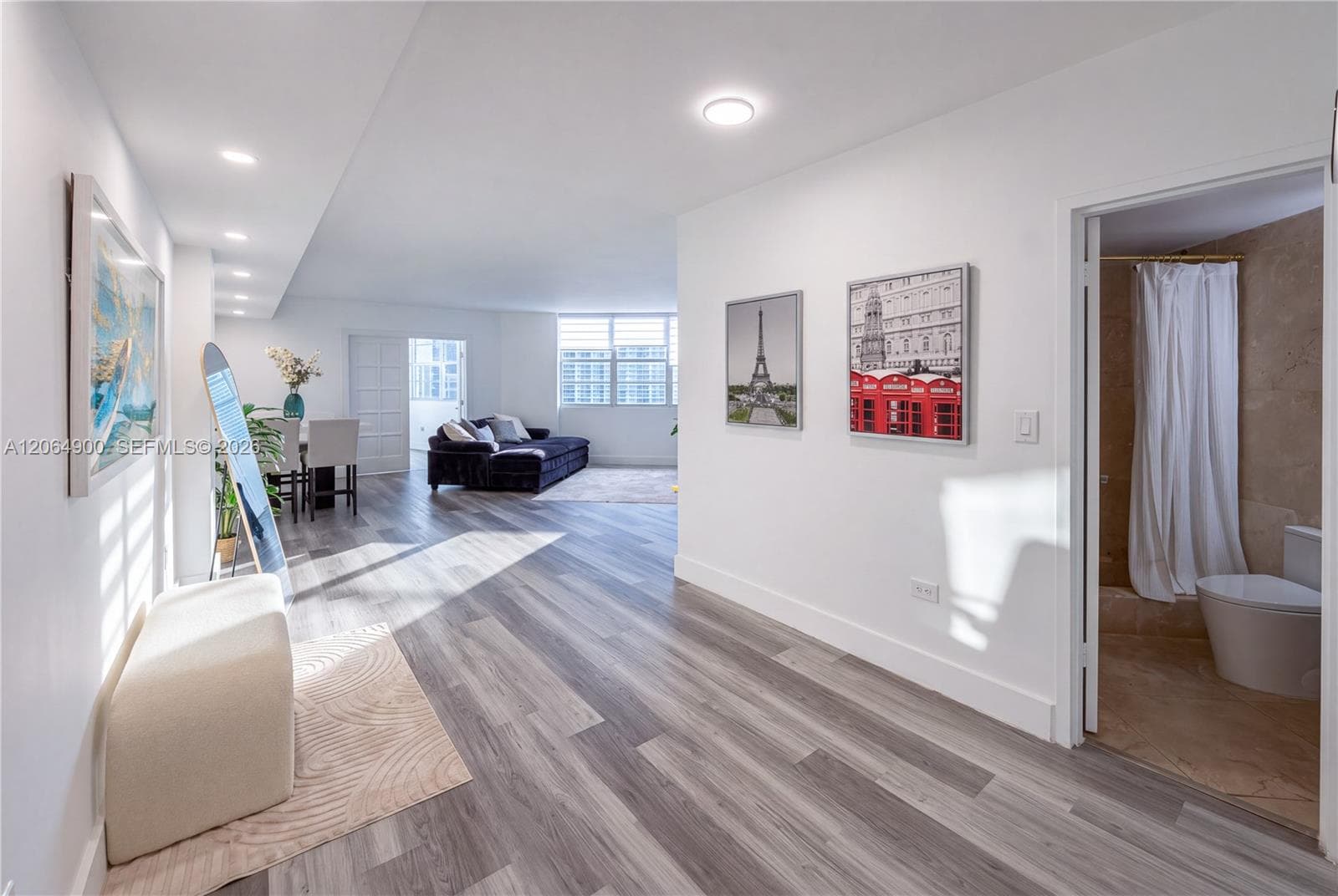 801 Brickell Bay Dr 1961 photo 2