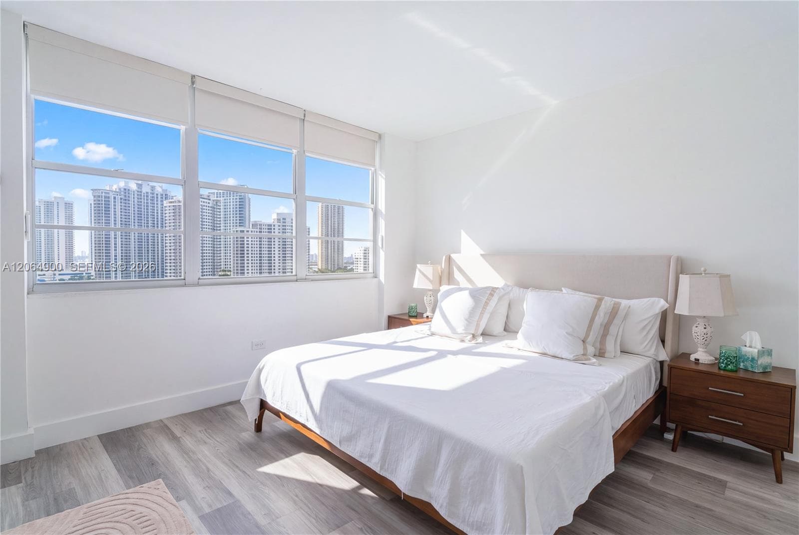 801 Brickell Bay Dr 1961 photo 13