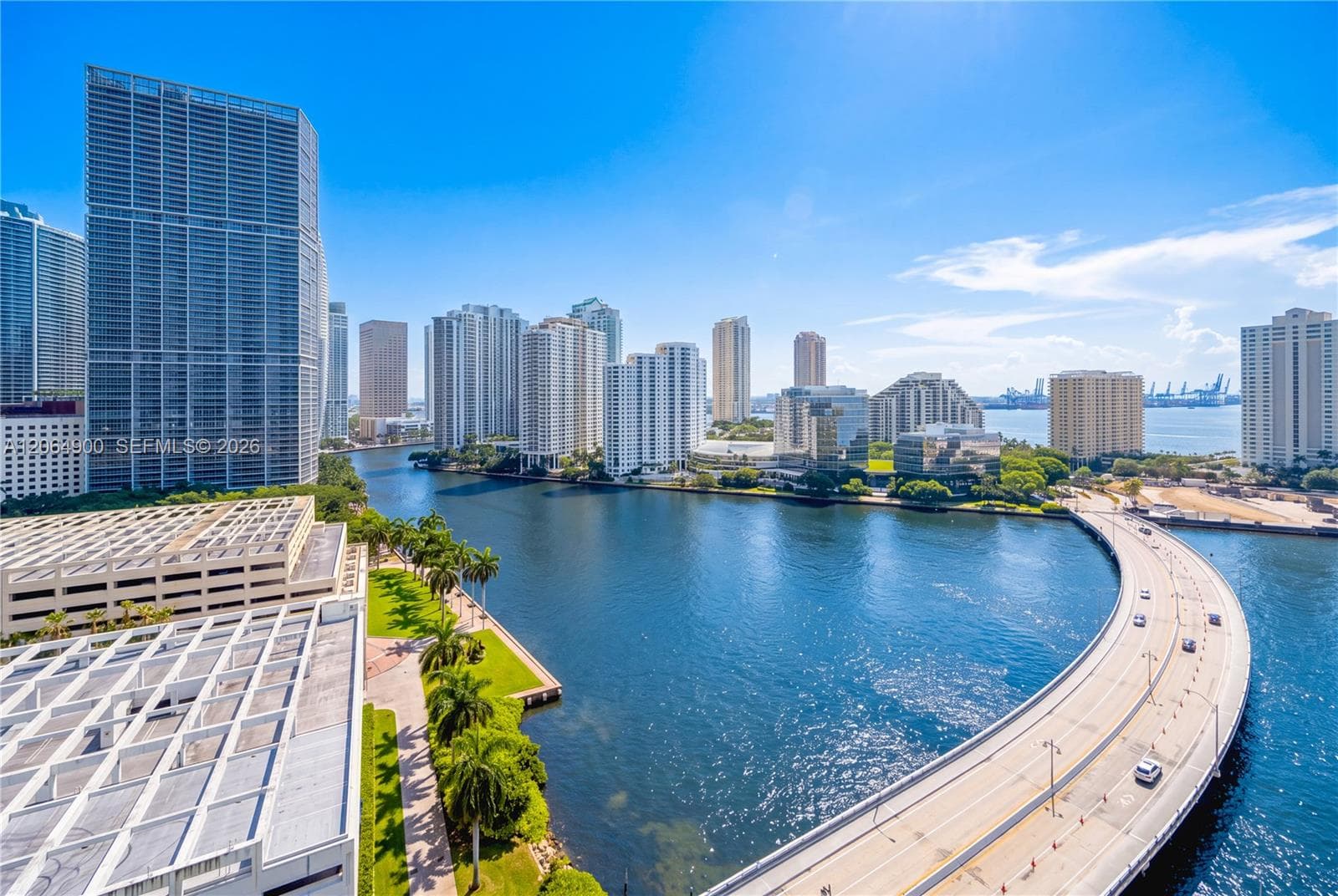 801 Brickell Bay Dr 1961 photo 7