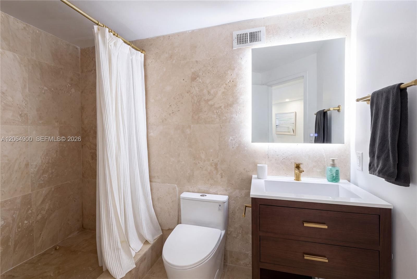 801 Brickell Bay Dr 1961 photo 10