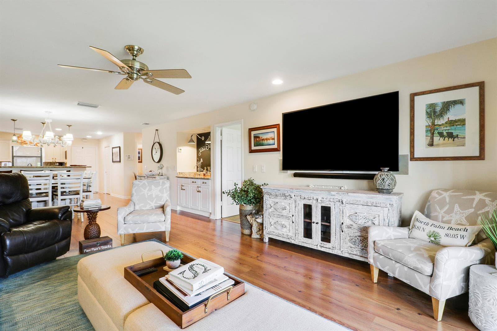 711 Hummingbird Way 201 photo 13