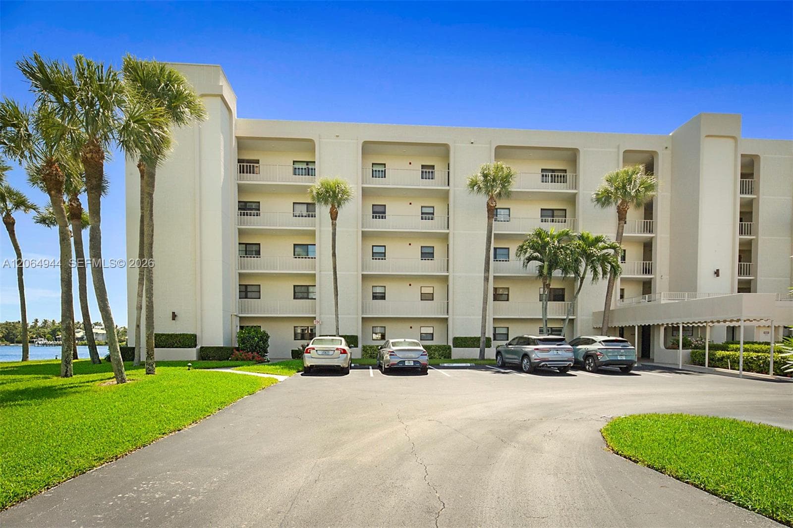 100 Intracoastal Pl 102 photo 2