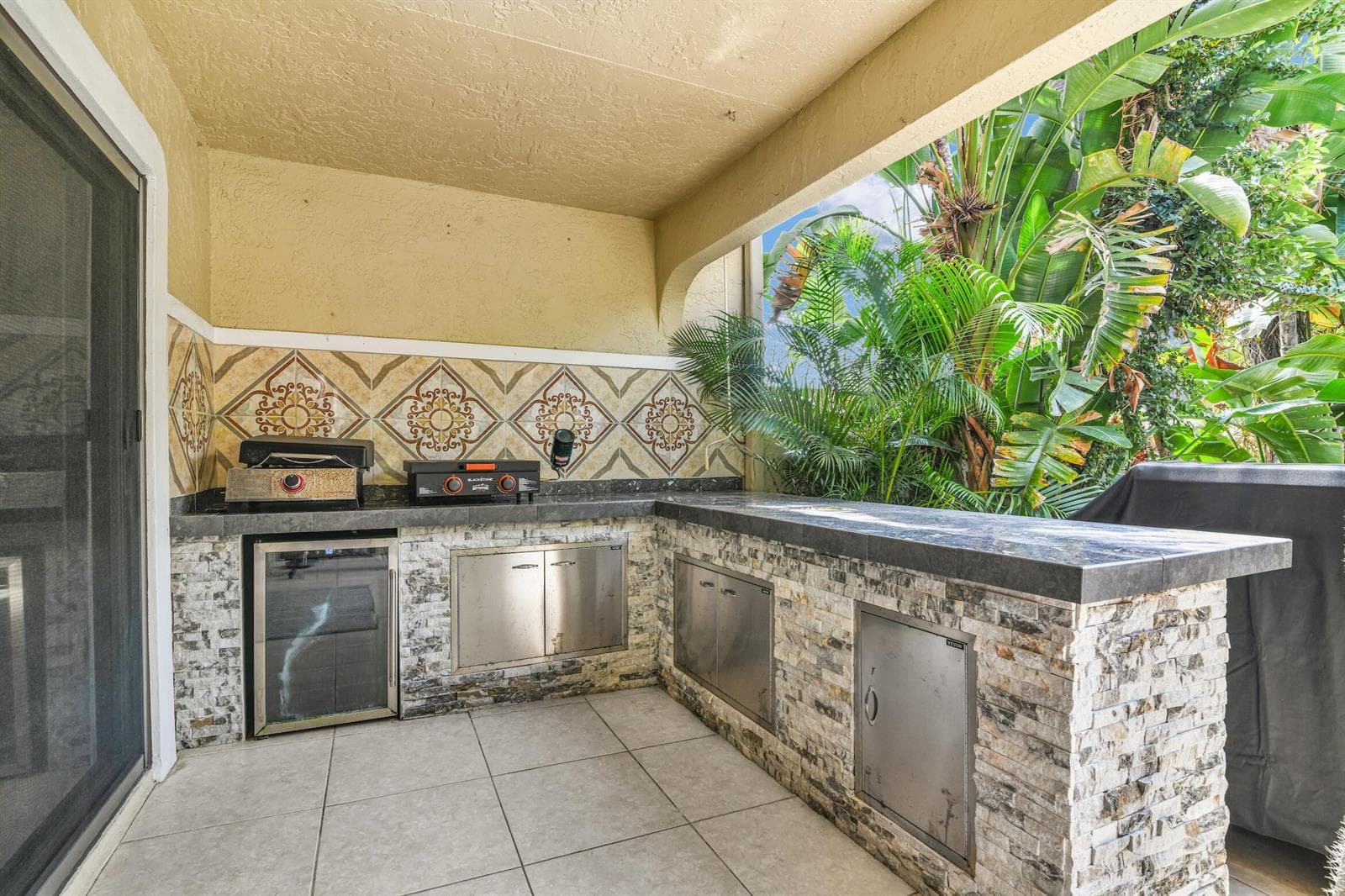 753 Villa Portofino Circle photo 12