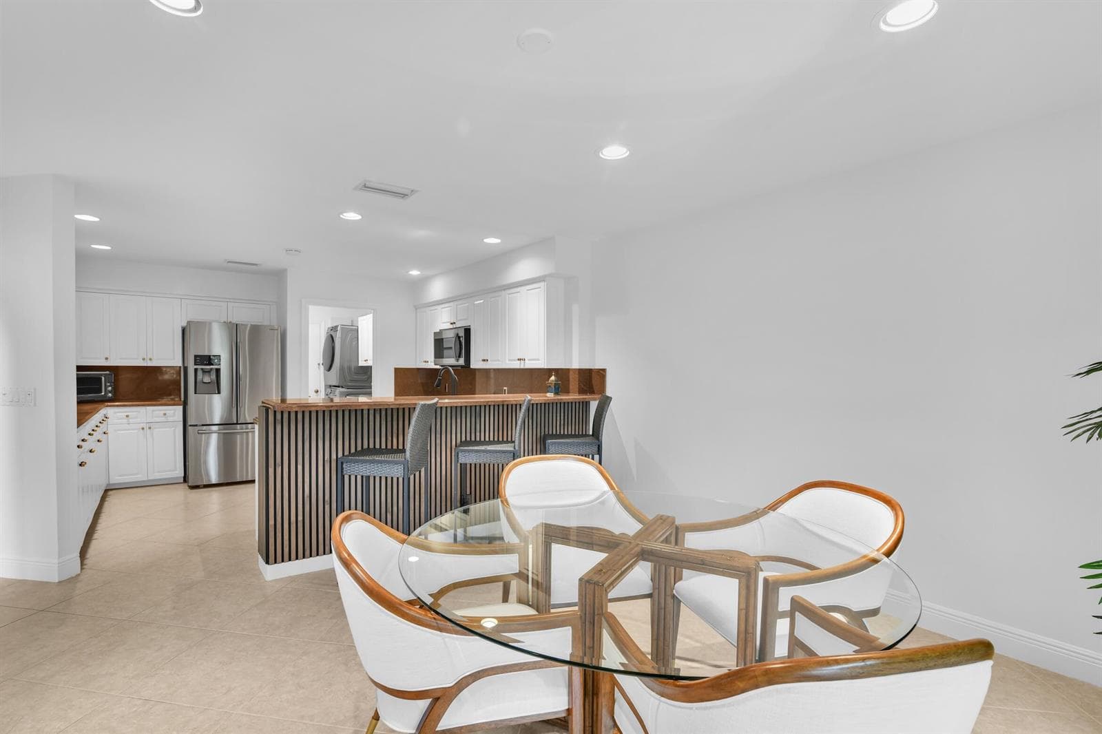 753 Villa Portofino Circle photo 18