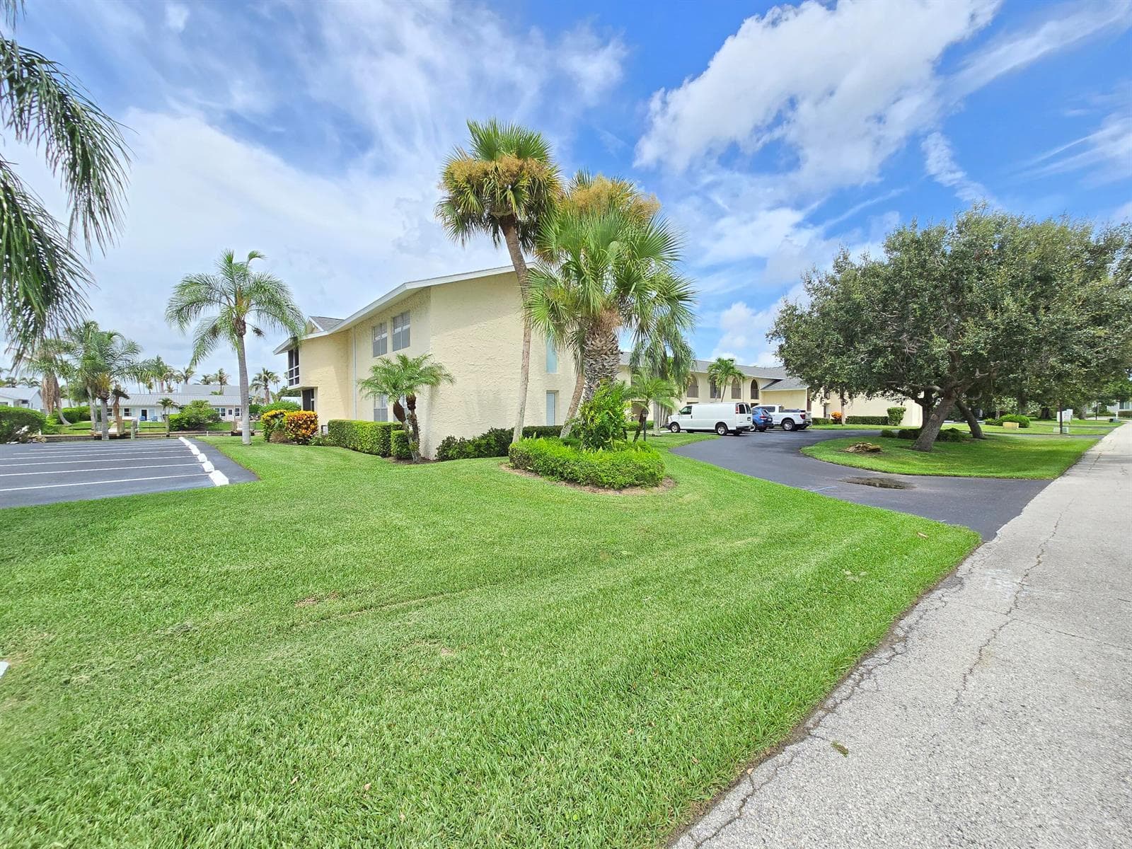 1935 COBIA Drive 103E photo 1
