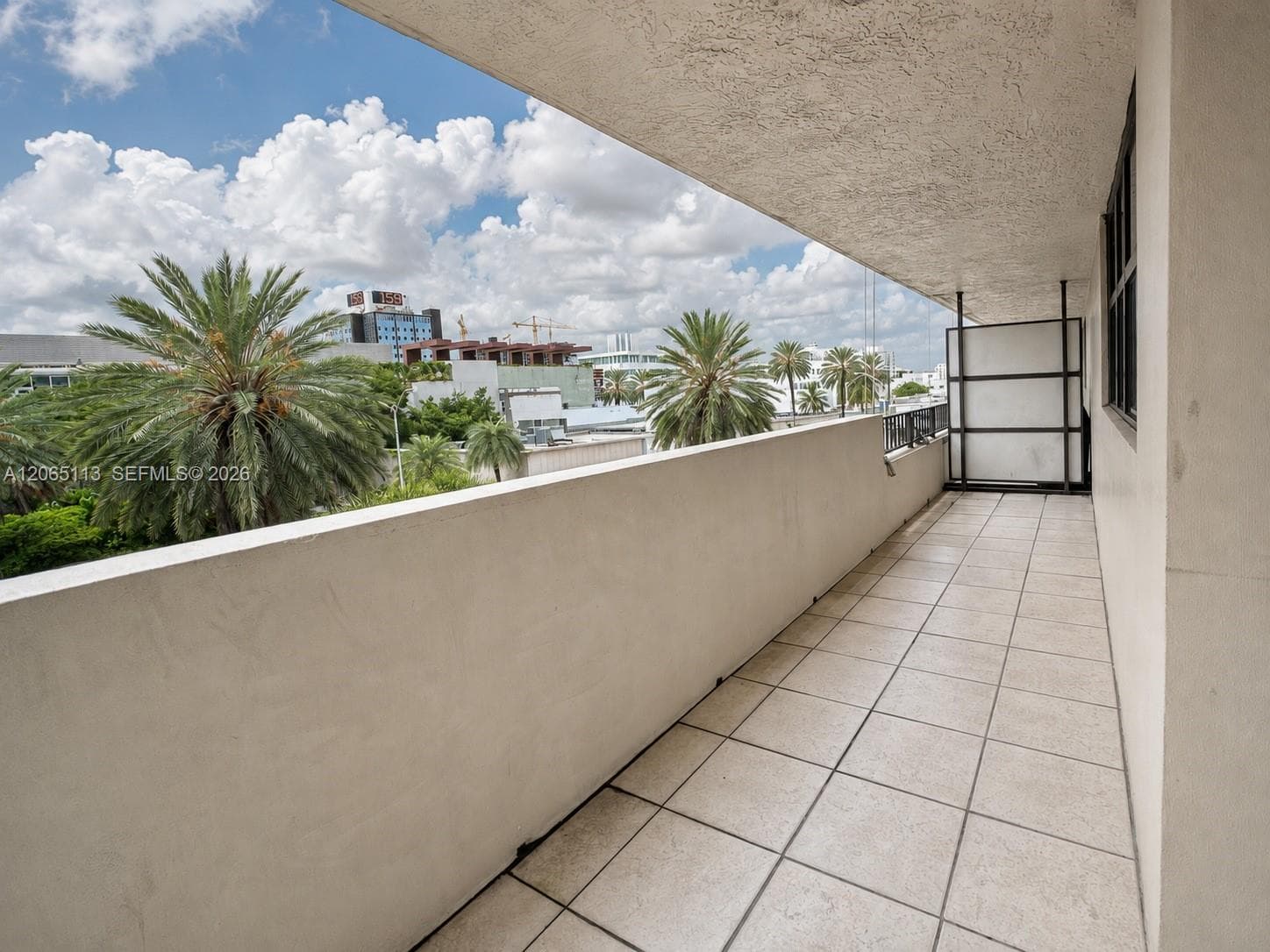 1621 Collins Ave 402 photo 17