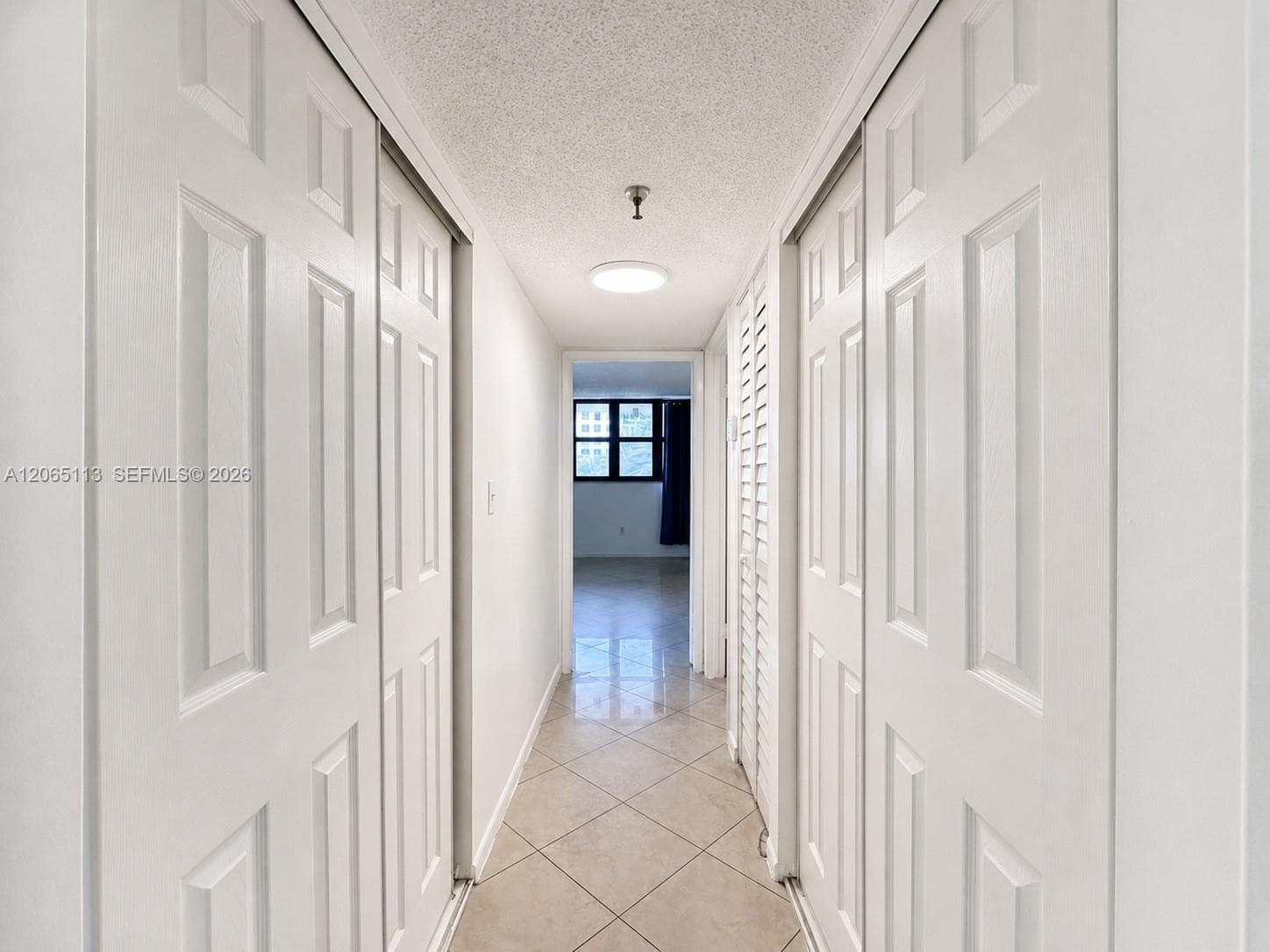 1621 Collins Ave 402 photo 5
