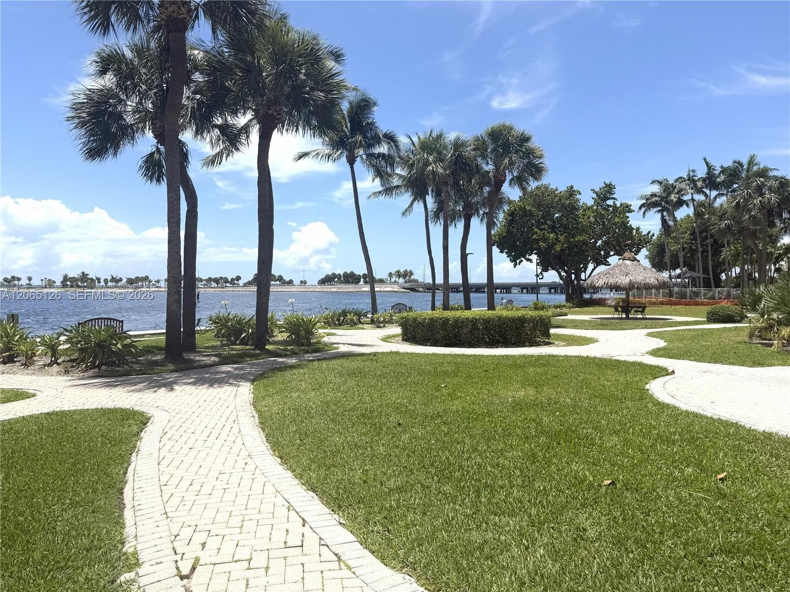 2451 Brickell Ave 4F photo 24