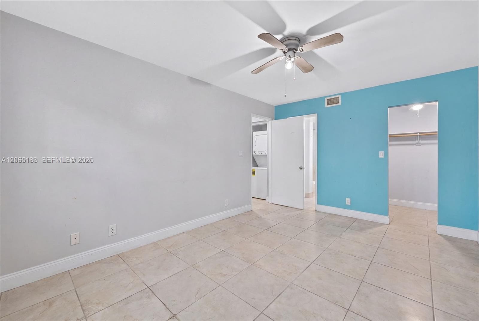 3007 N Oakland Forest Dr 107 photo 10