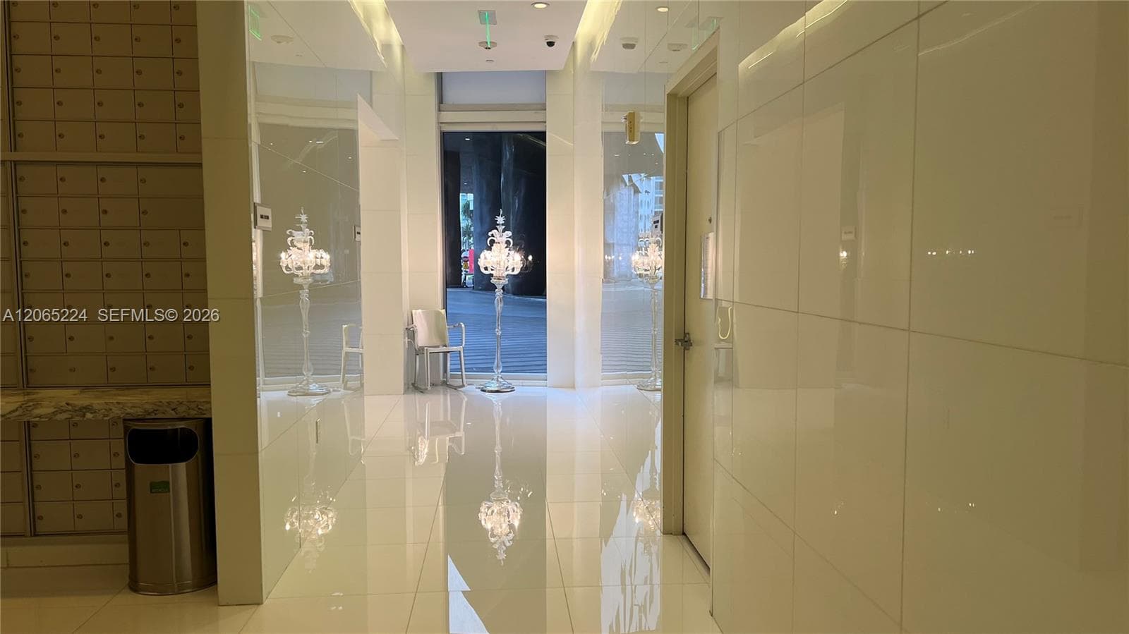 495 Brickell Ave 4308 photo 6