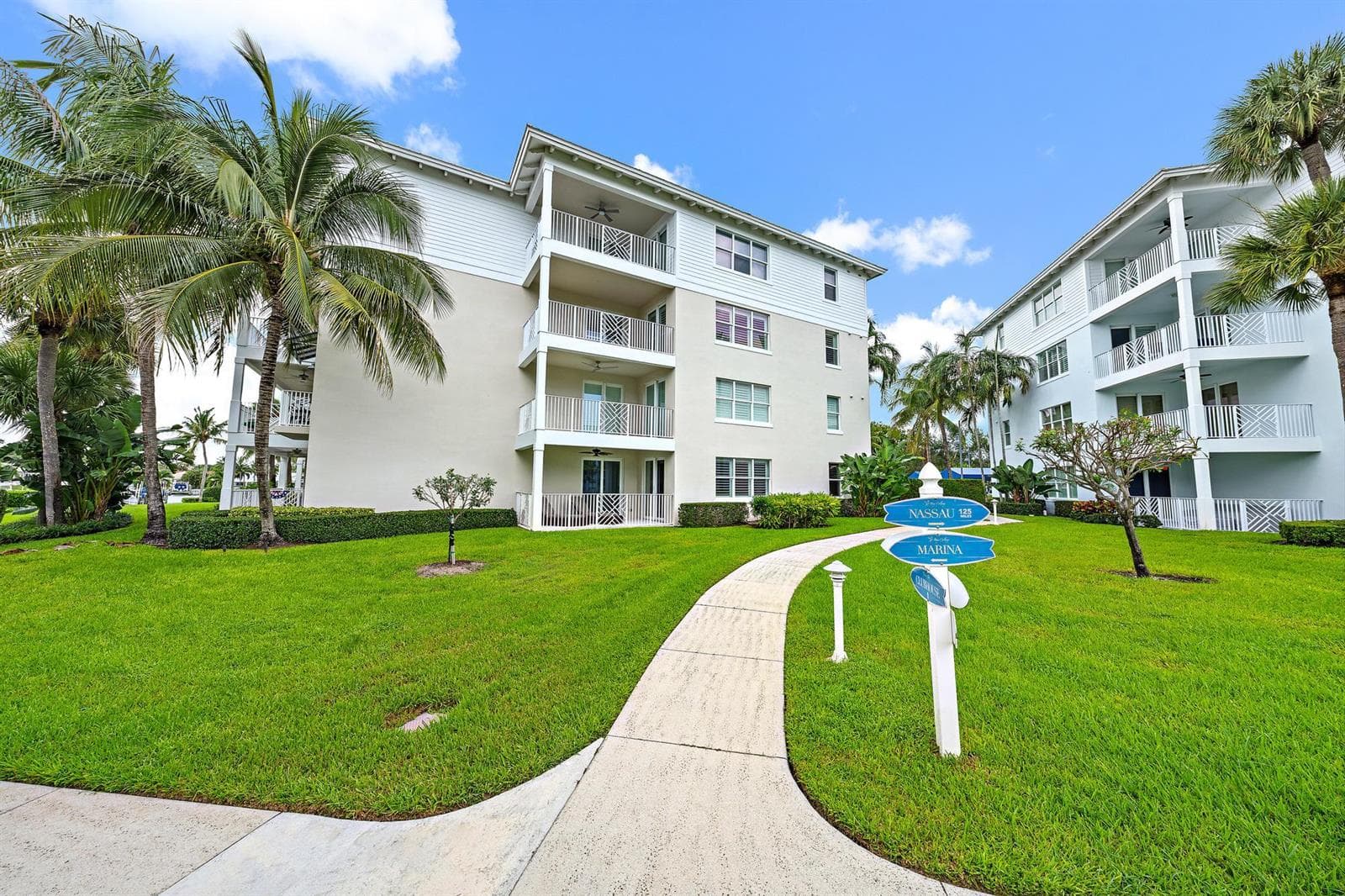 411 Bay Colony Drive N photo 22