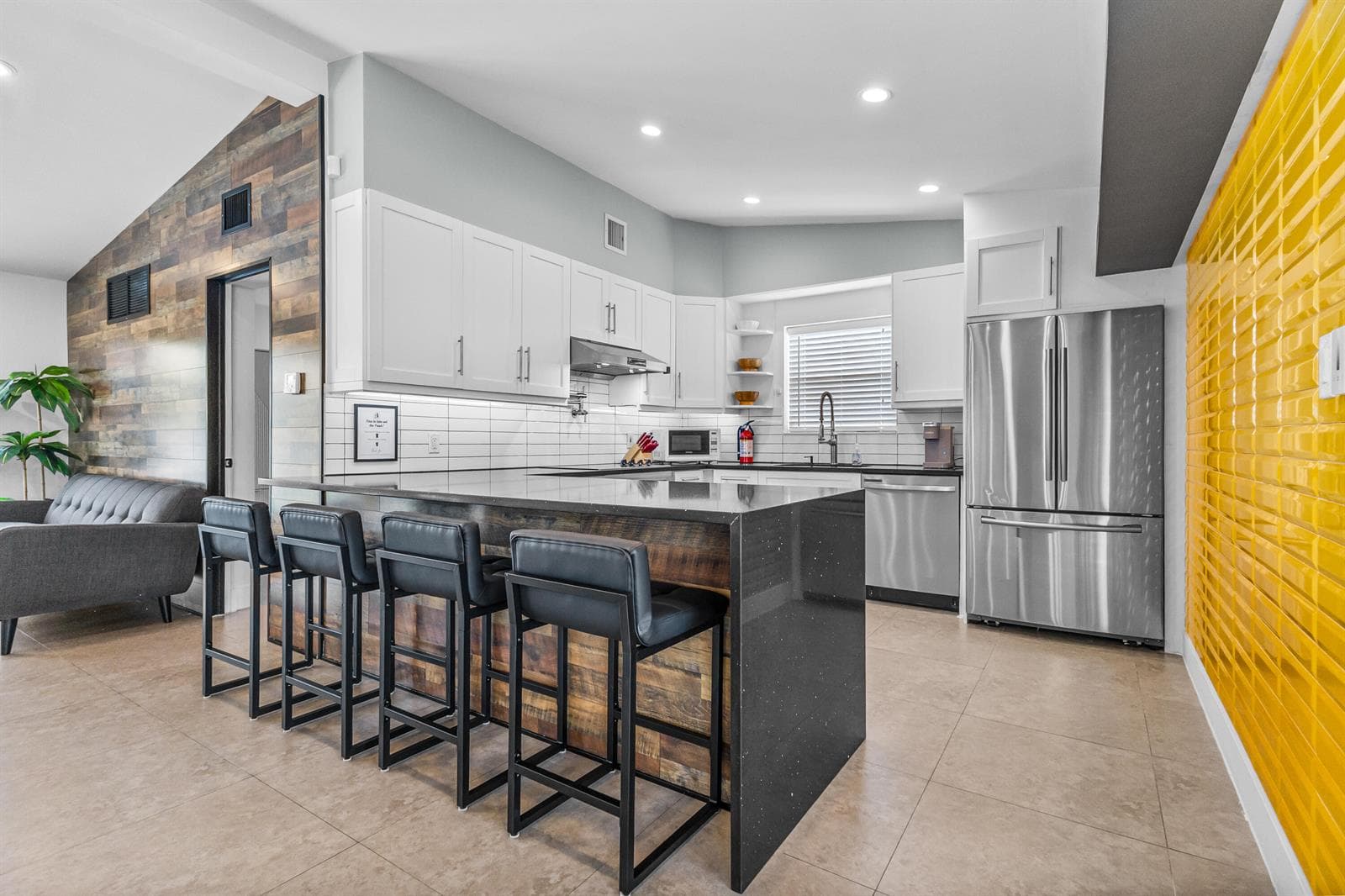 2678 Marathon Lane photo 7