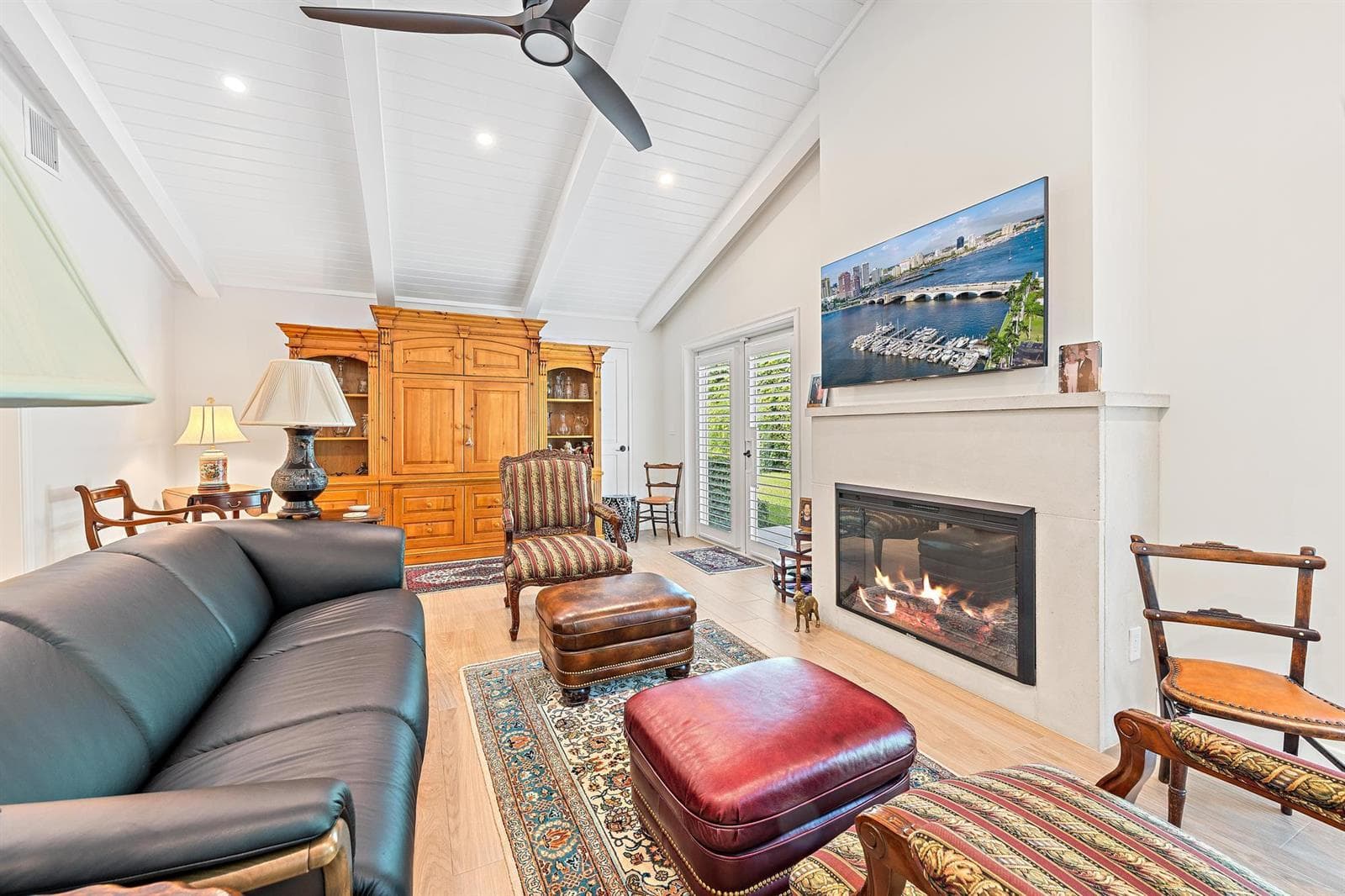 11785 Lake Shore Place photo 11