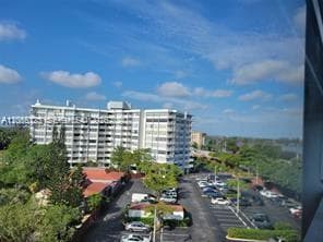 1300 NE Miami Gardens Dr 713E photo 10