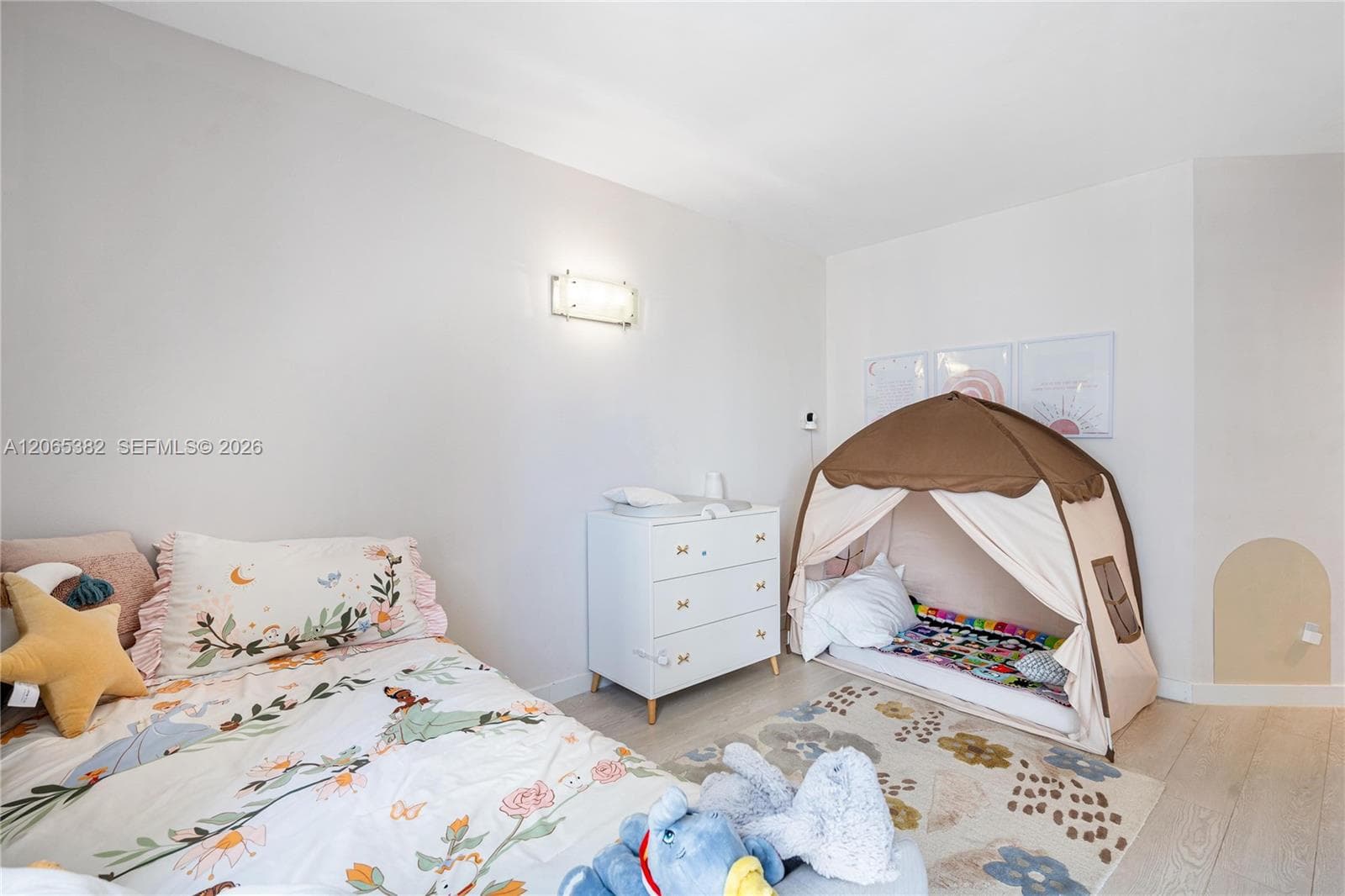 20185 E Country Club Dr 604 photo 18