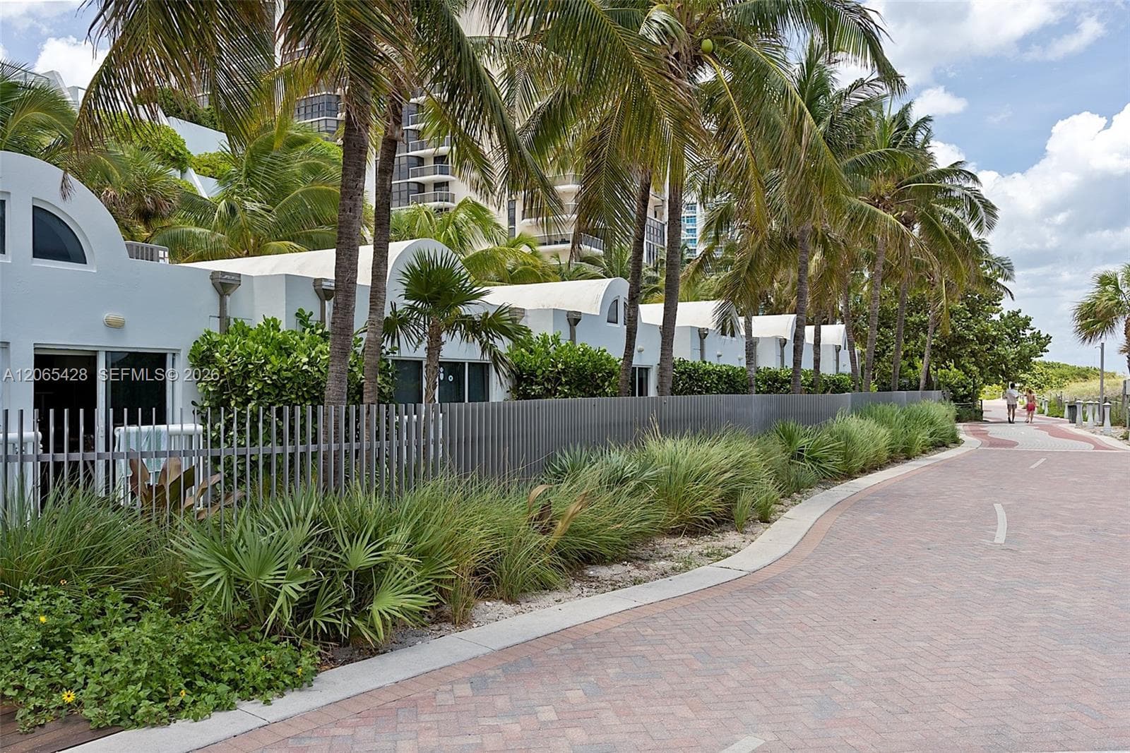 6365 Collins Ave TS-07 photo 18
