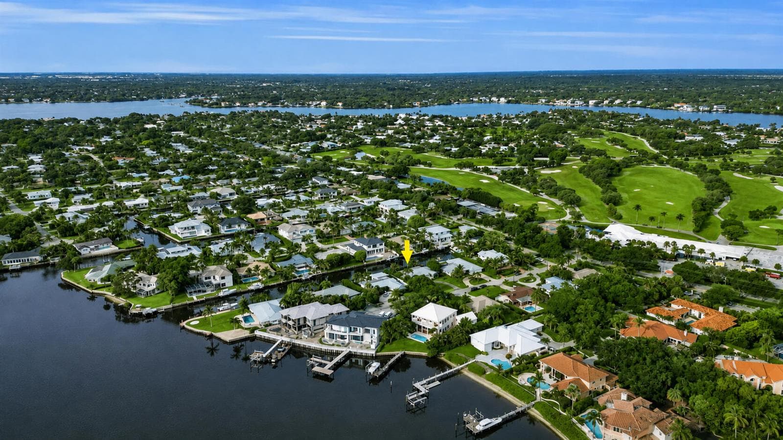 16 Country Club Circle photo 5