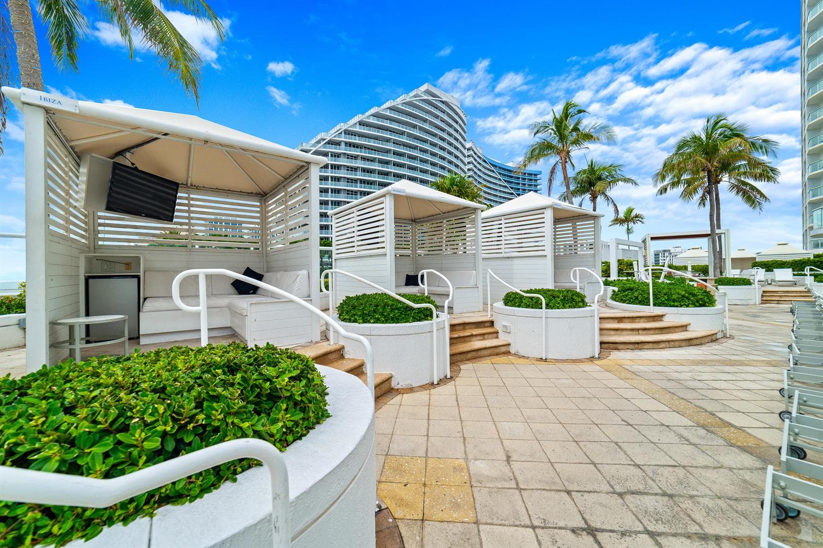 505 N FORT LAUDERDALE BEACH Boulevard 1708 photo 23