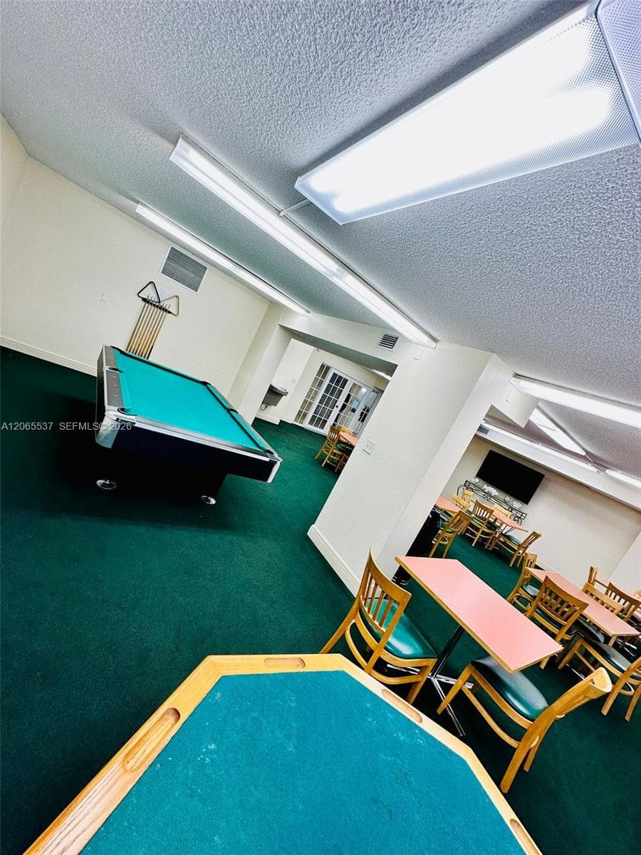 800 Parkview Dr 611 photo 16