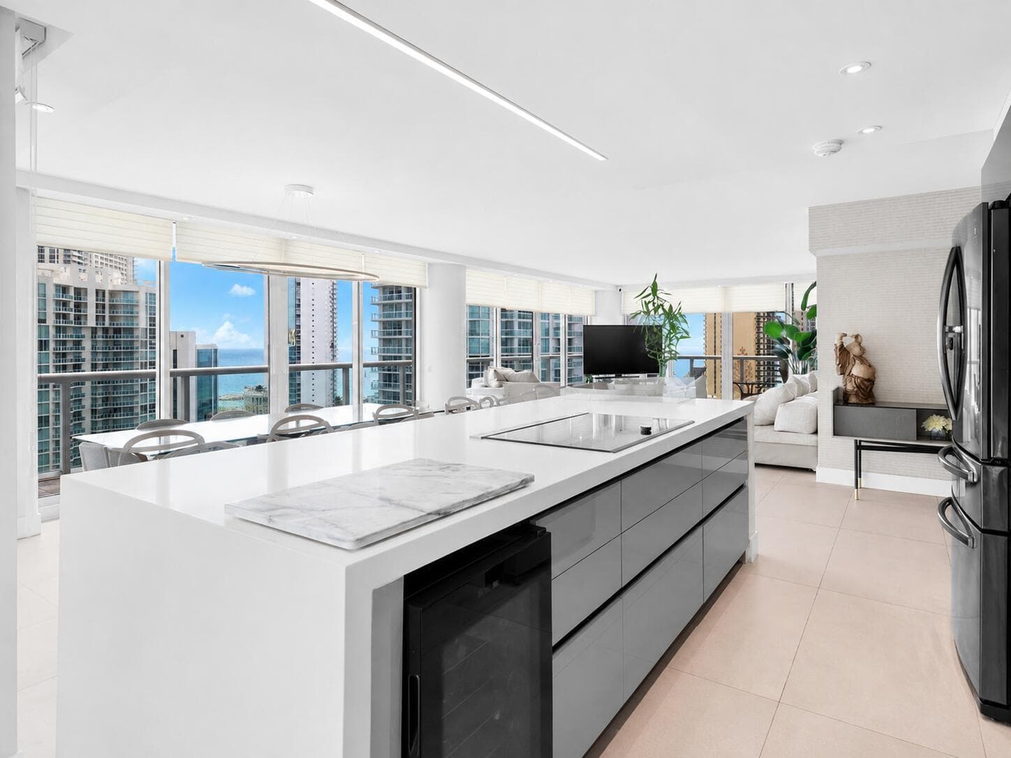 16500 Collins Avenue 1751 photo 3