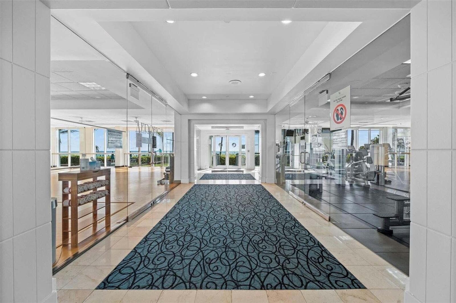 16500 Collins Avenue 1751 photo 25