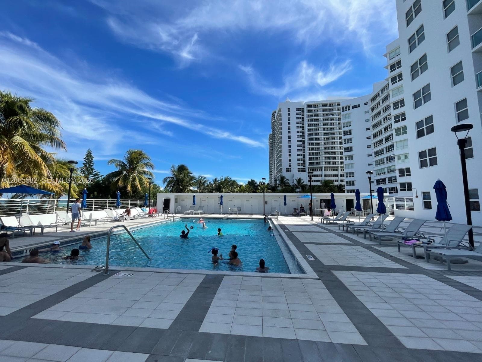 5001 Collins Ave 9E photo 4