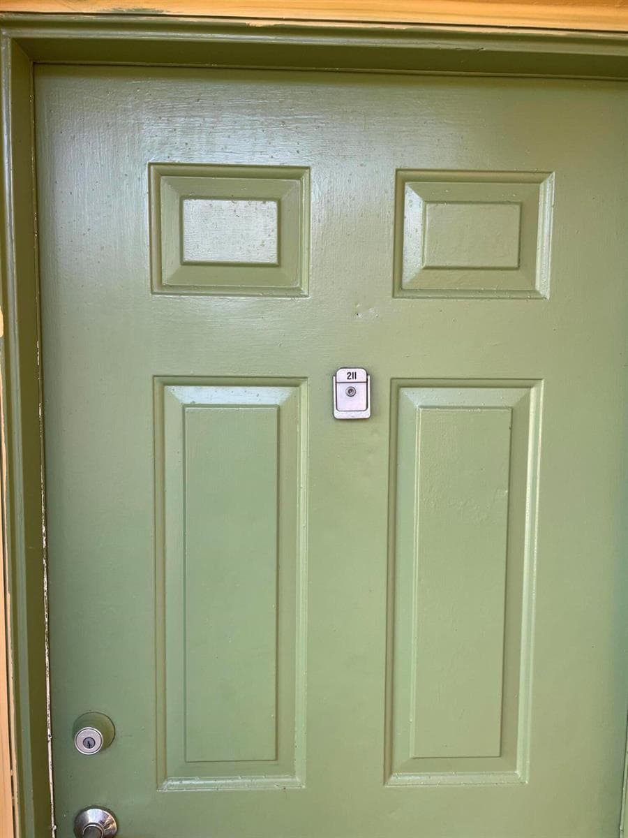 160 YACHT CLUB Way 211 photo 5