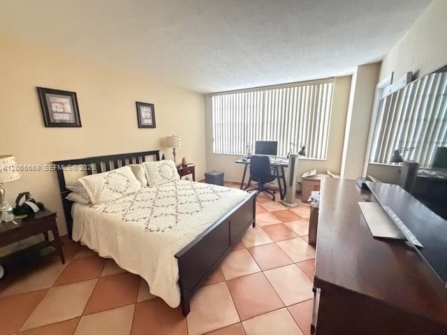 137 Golden Isles Dr 912 photo 14
