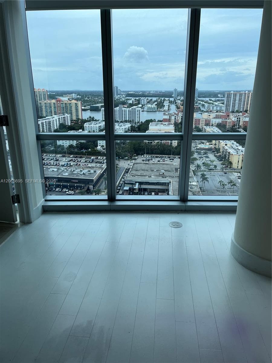 2508 photo 12