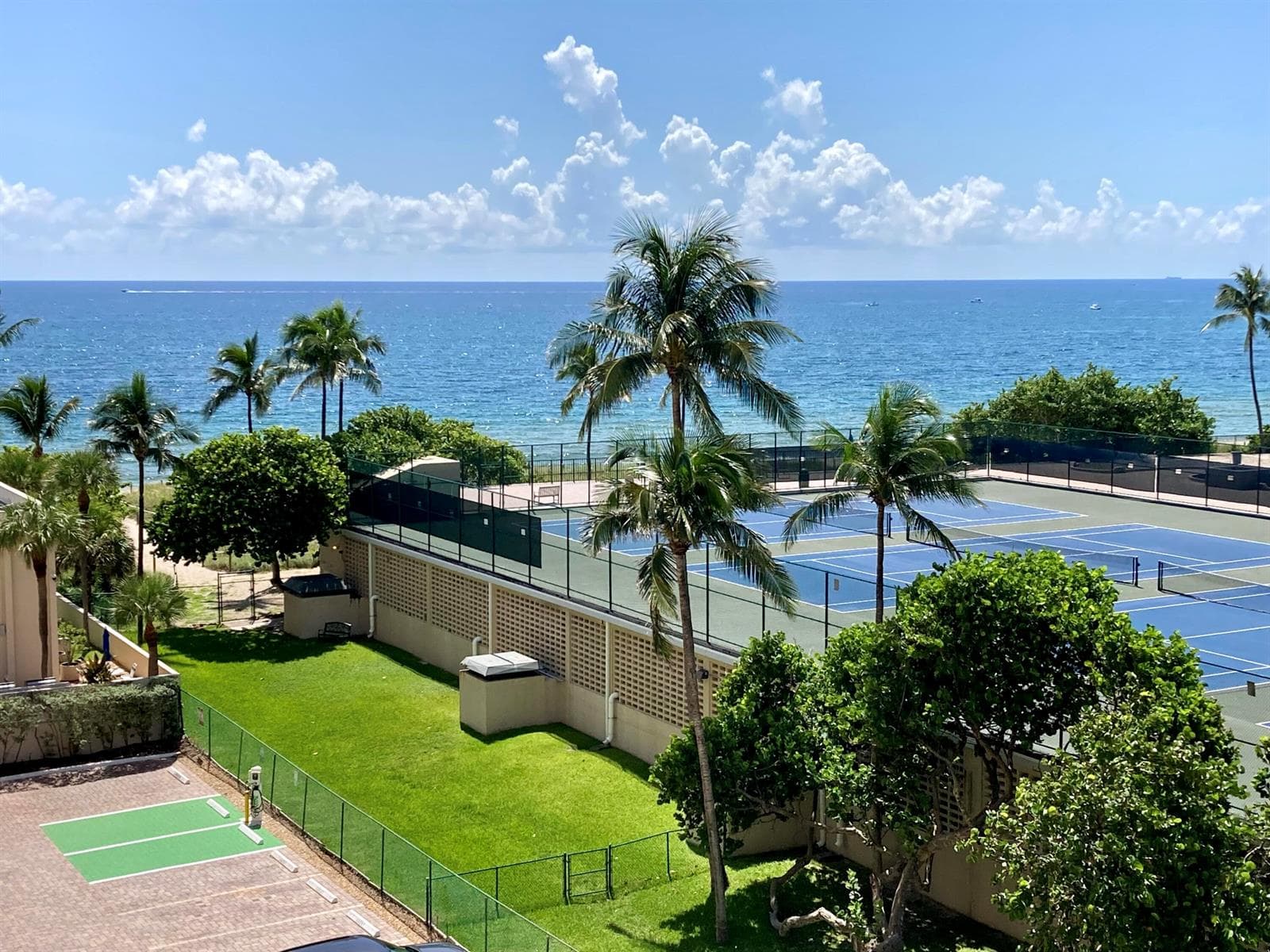 5200 N Ocean Boulevard 615 photo 3