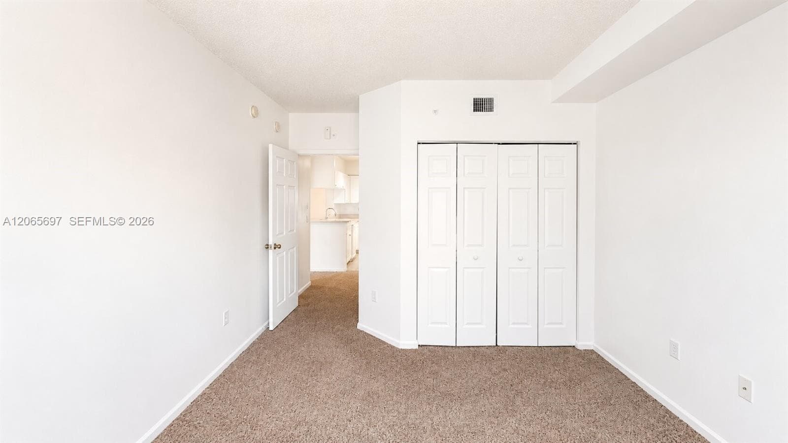 17150 N Bay Rd 2602 photo 13