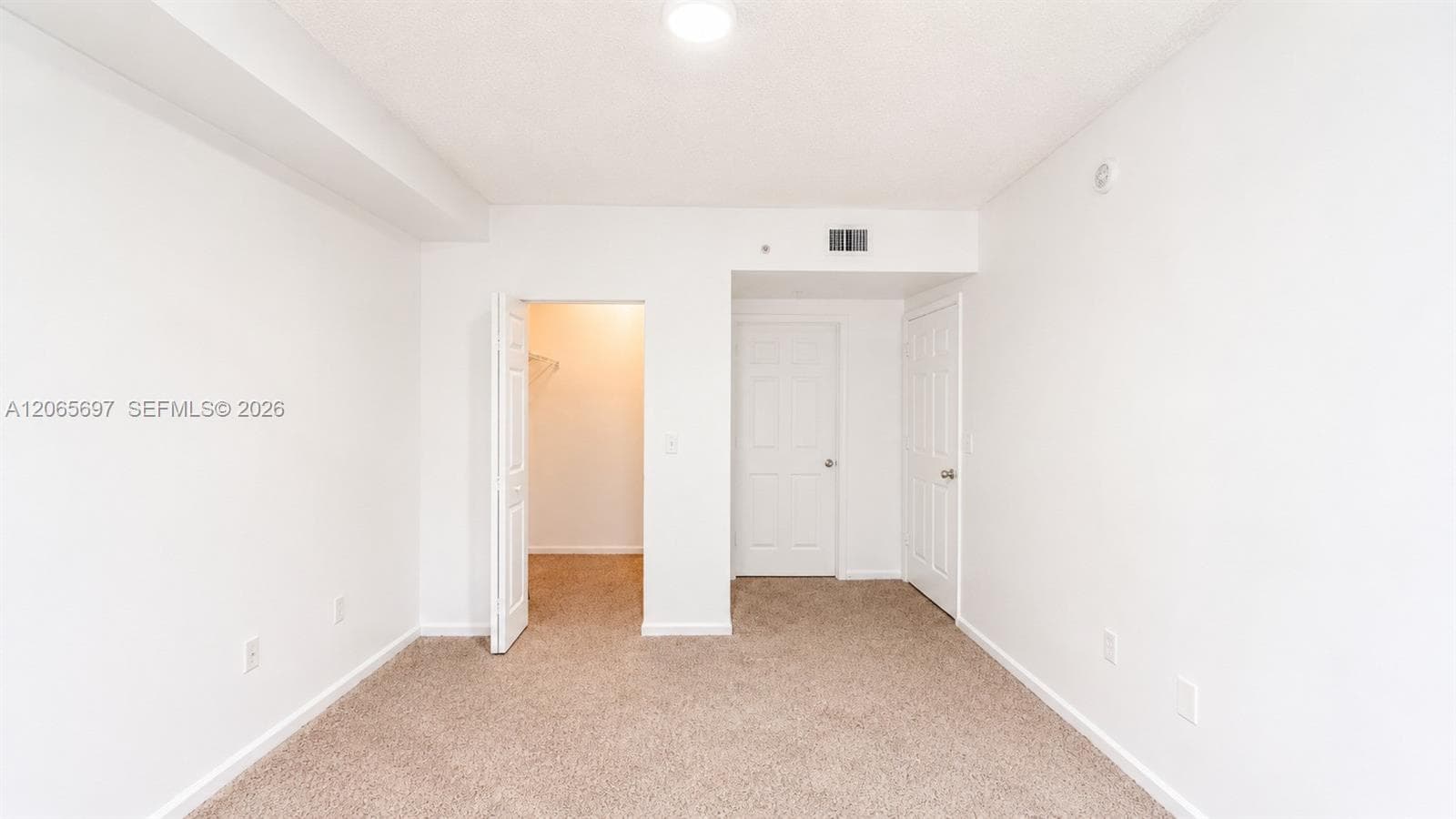 17150 N Bay Rd 2602 photo 17