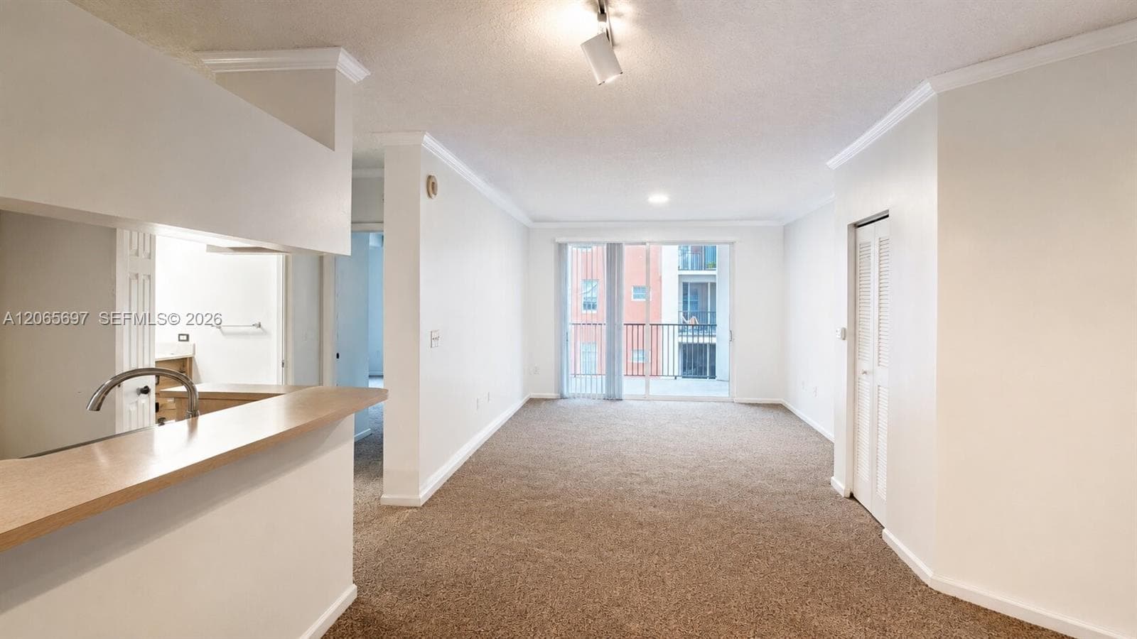 17150 N Bay Rd 2602 photo 5