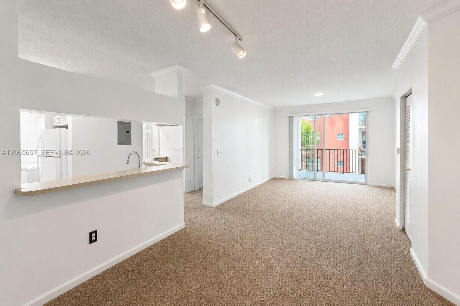 17150 N Bay Rd 2602 photo 4