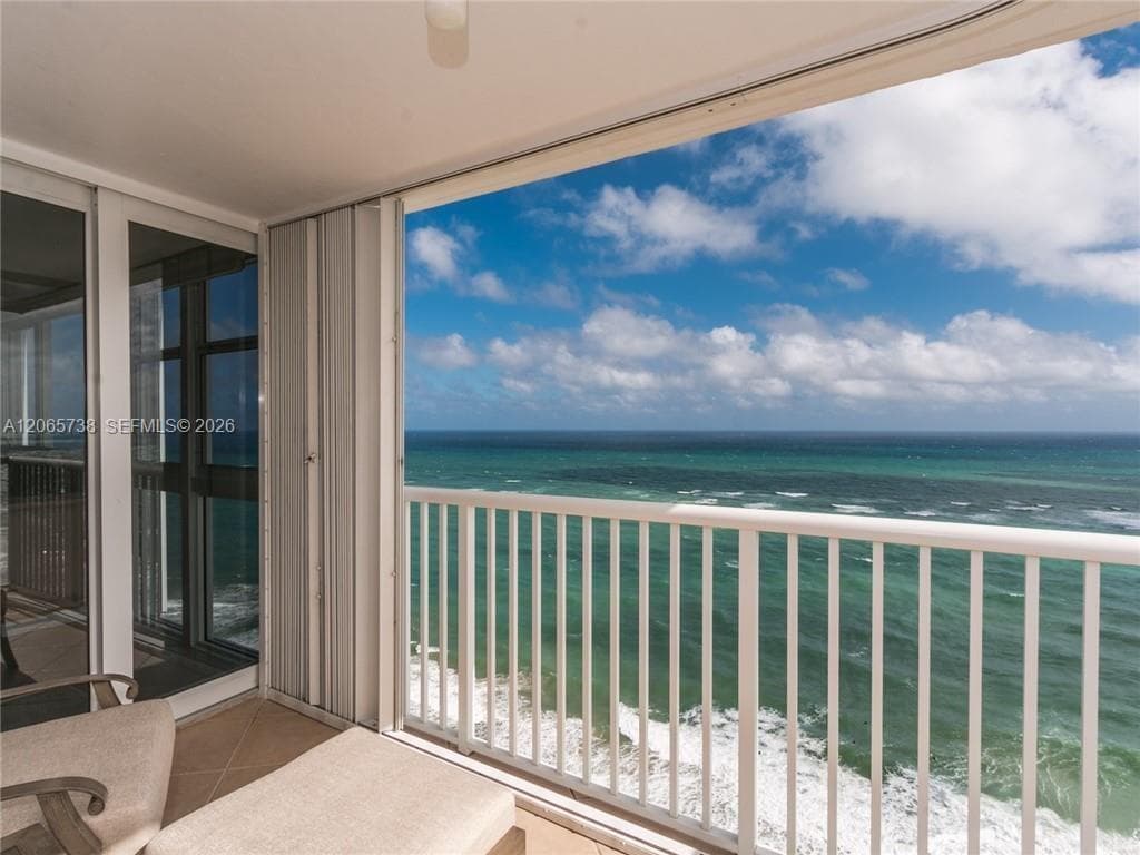 1370 S Ocean Blvd 2801 photo 3