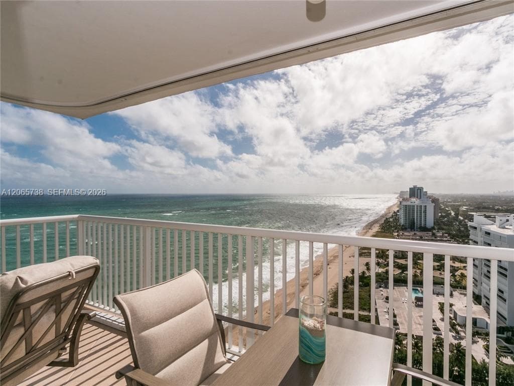1370 S Ocean Blvd 2801 photo 5