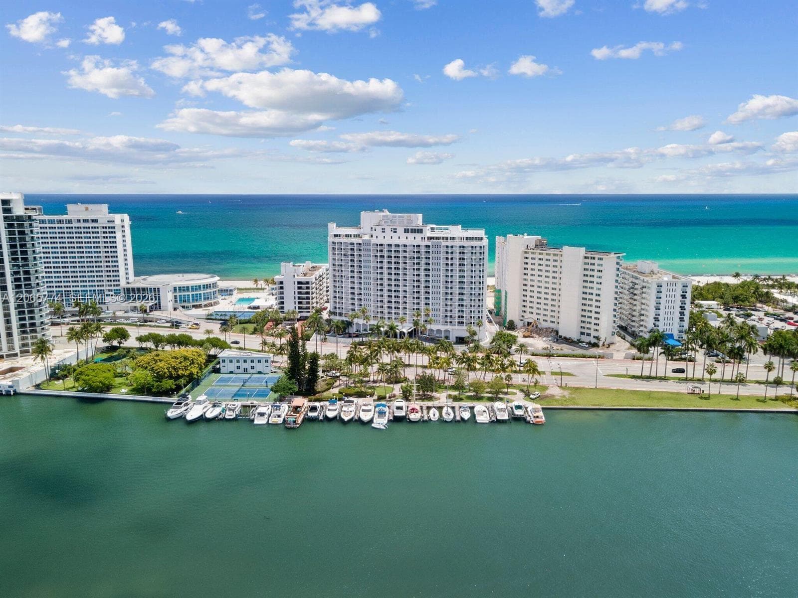 5401 Collins Ave 832 photo 13