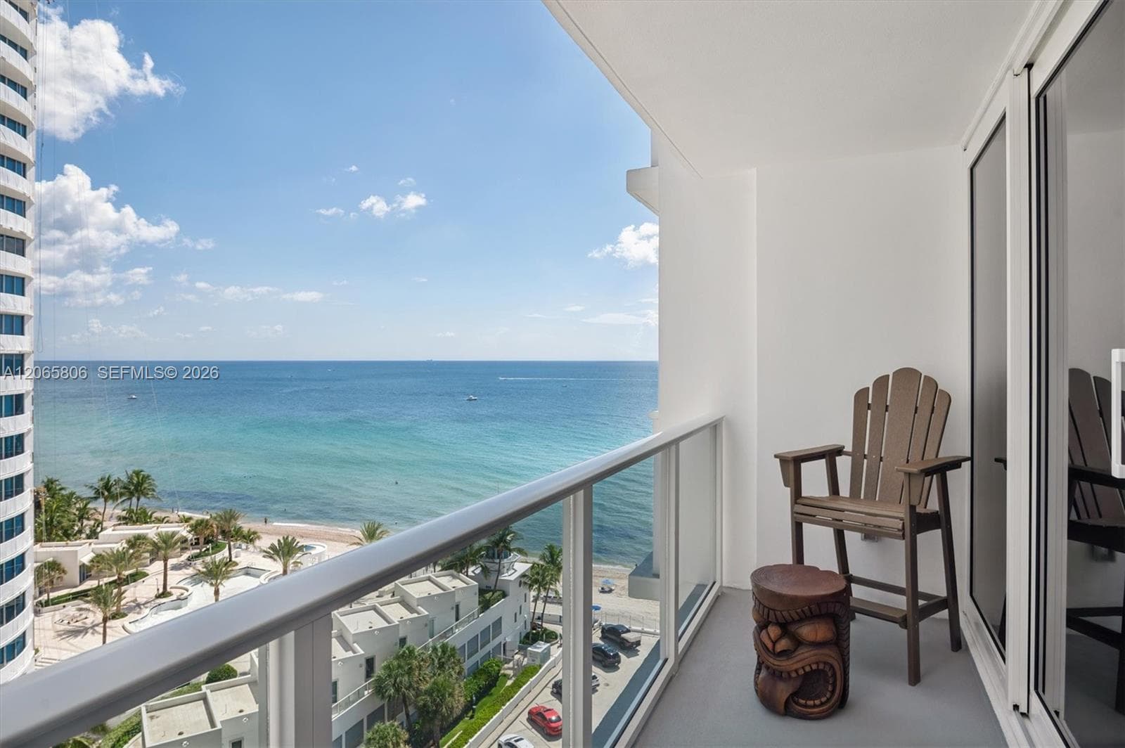 3505 S Ocean Dr 1208 photo 1
