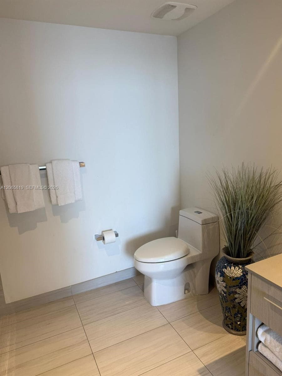 4010 S Ocean Dr T3507 photo 13