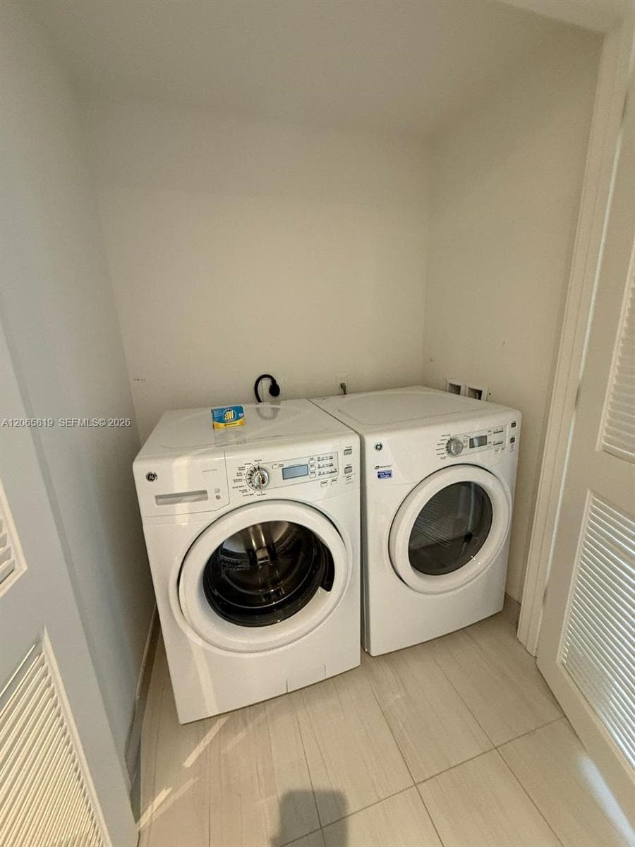 4010 S Ocean Dr T3507 photo 24
