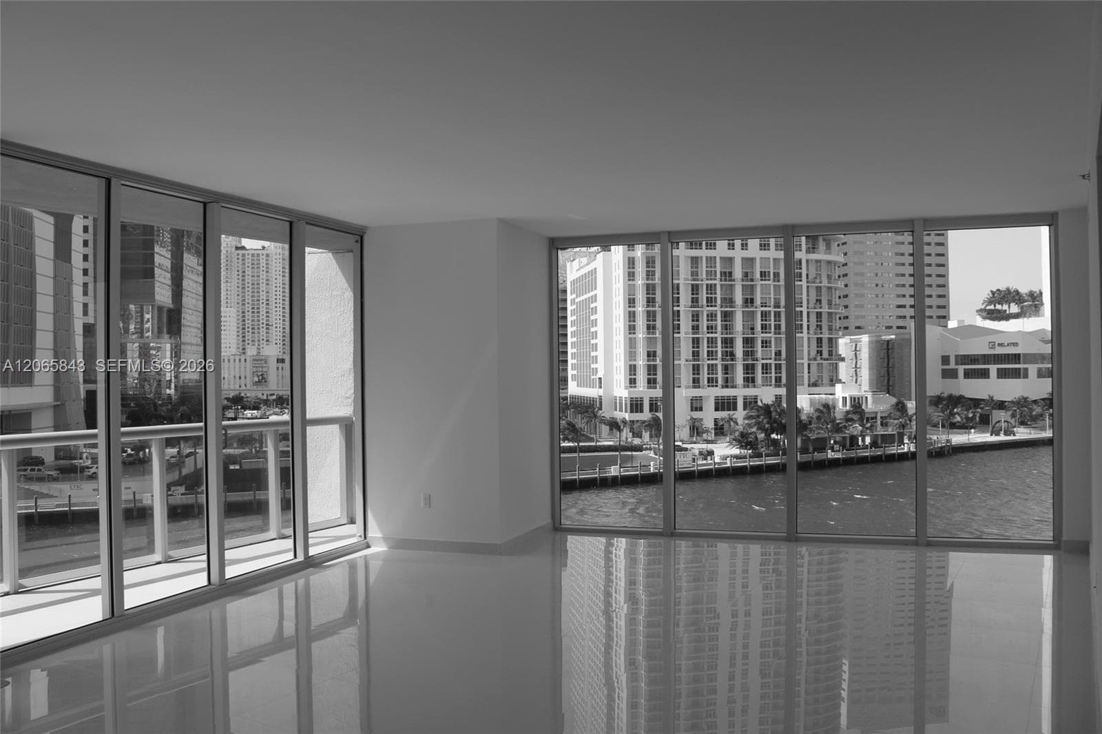 465 BRICKELL AV 502 photo 10