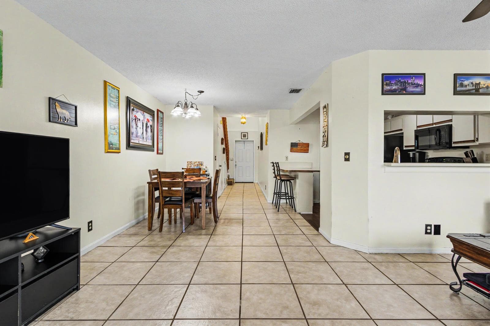 2269 DISCOVERY Circle W photo 8