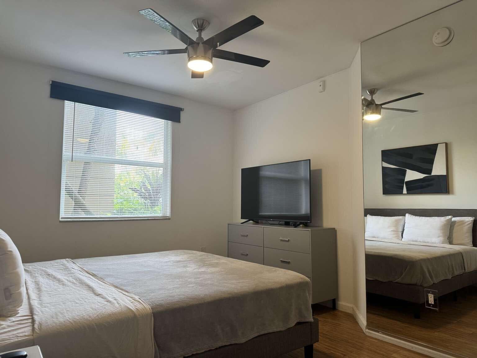 17125 N Bay Road 3102 photo 11